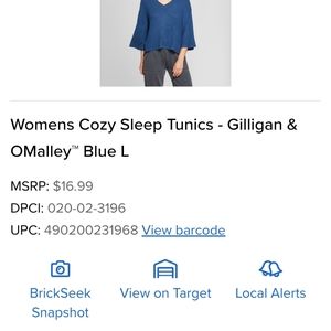 Cute bluish color, last pic closest to true color. The first pic is more blue